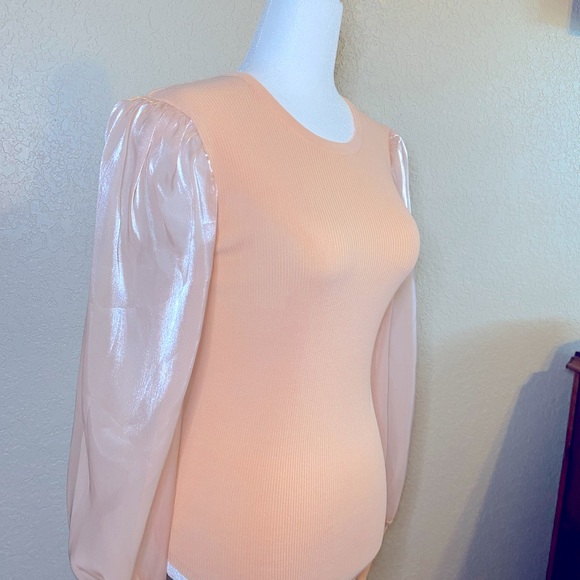 Entro Sweater w/ sheer sleeves - Picture 7 of 10